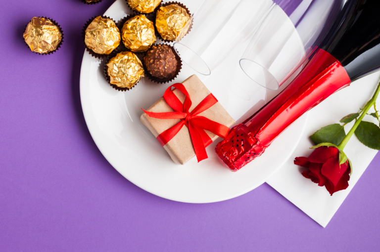 Dia dos Namorados 2026: vinhos e frios ficam mais baratos, mas chocolates encarecem a celebração